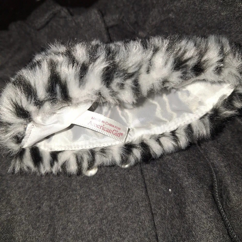 American Girl Nellie Holiday Winter Coat Set - Picture 5 of 7